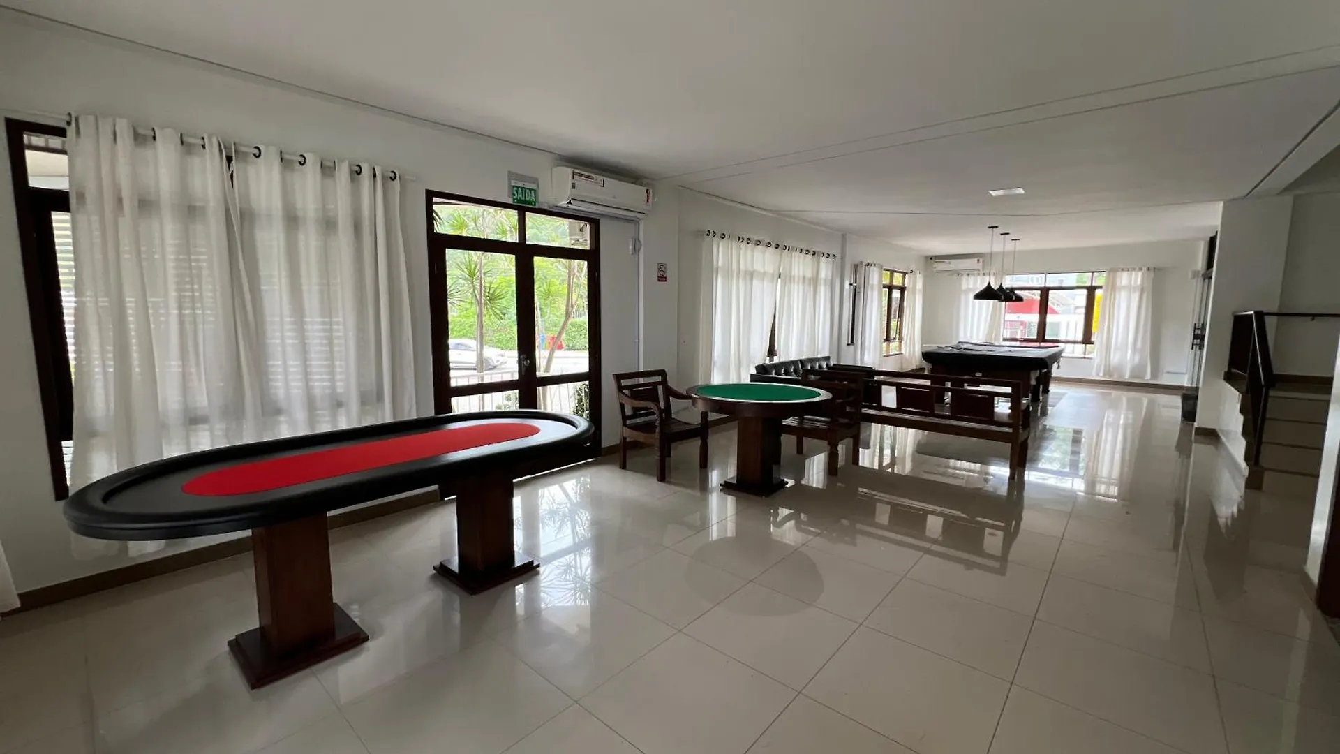 Maiorca Triplex Pe Na Areia Praia Cachoeira 5 Qtos Флорианополис 0*,  Бразилия